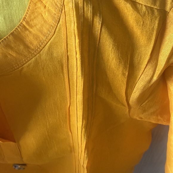 Customised yellow colour kurti style top - Picture 4 of 6